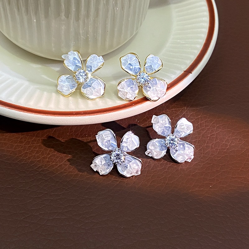 Sweet Golden Flowers Earrings For Women In Real Gold Plated Copper With Zircon Inlay