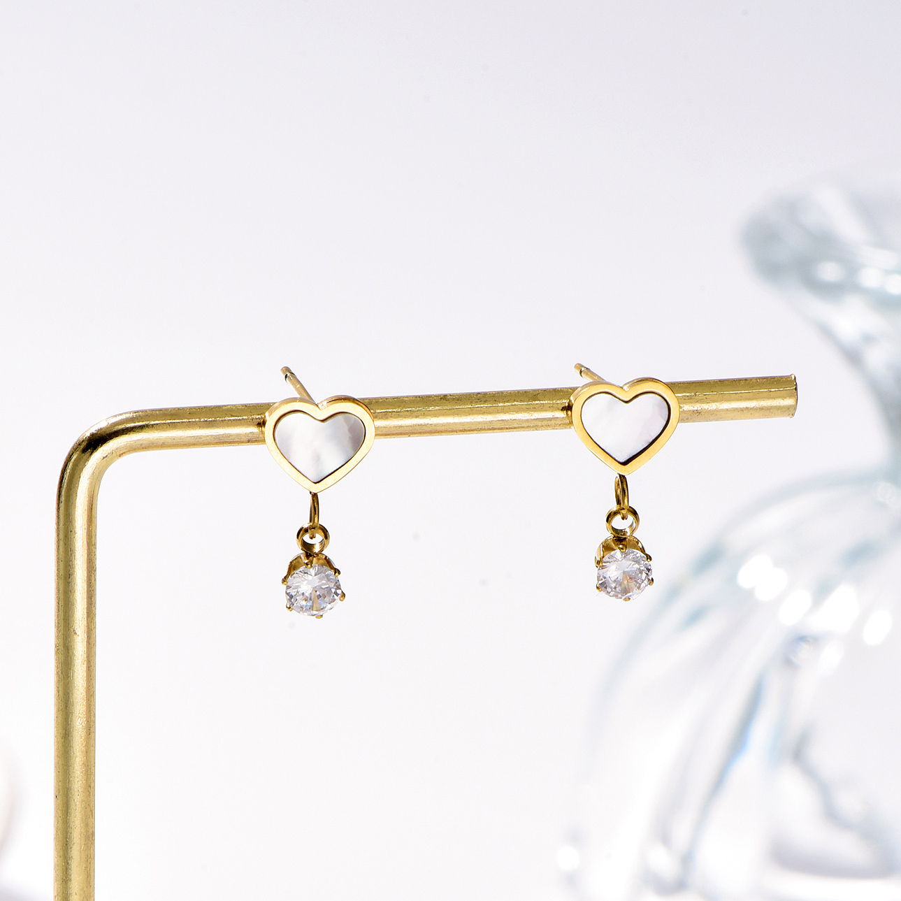 Heart Shape Waterproof Non Tarnish Earrings For Women, 304 Stainless Steel With Real Gold Plated PVD Coating And Shell Inlay 2