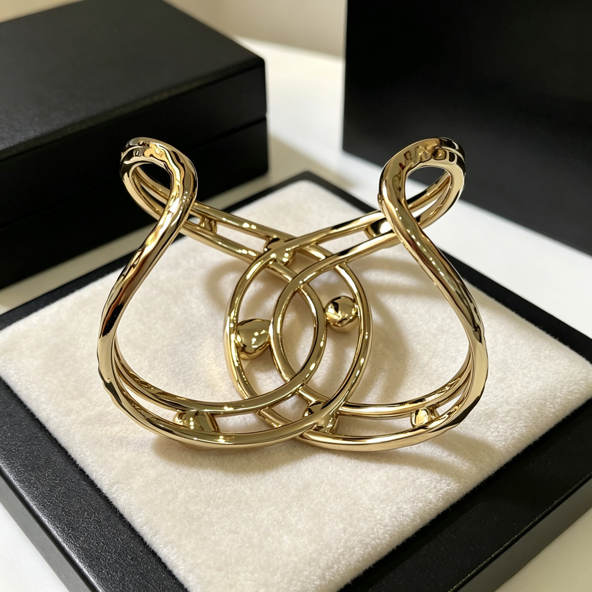 Sweet Letter Bangle In Copper With Golden Electroplated Finish, Featuring Stretch Adjustable Clasp 4