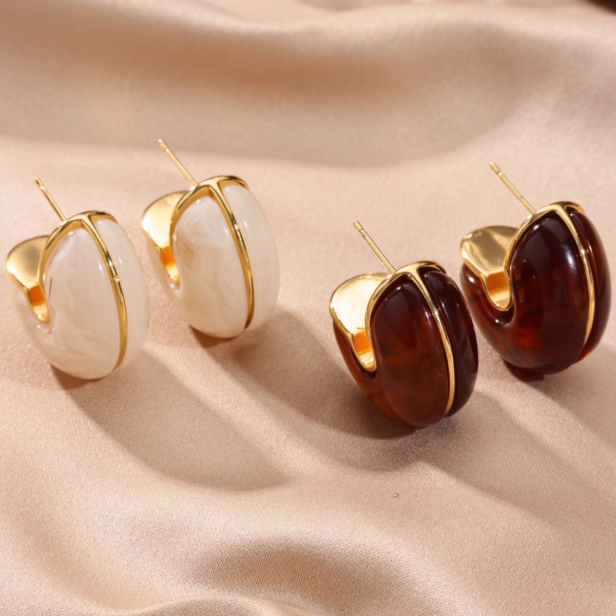 Three-dimensional C Shape Earrings For Women, Copper Material With 18K Real Gold Plated And PVD Coated Finish, Featuring Resin Inlay 4