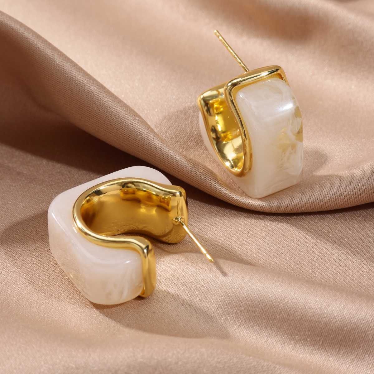 Three-dimensional C Shape Earrings For Women, Copper Material With 18K Real Gold Plated And PVD Coated Finish, Featuring Resin Inlay 9