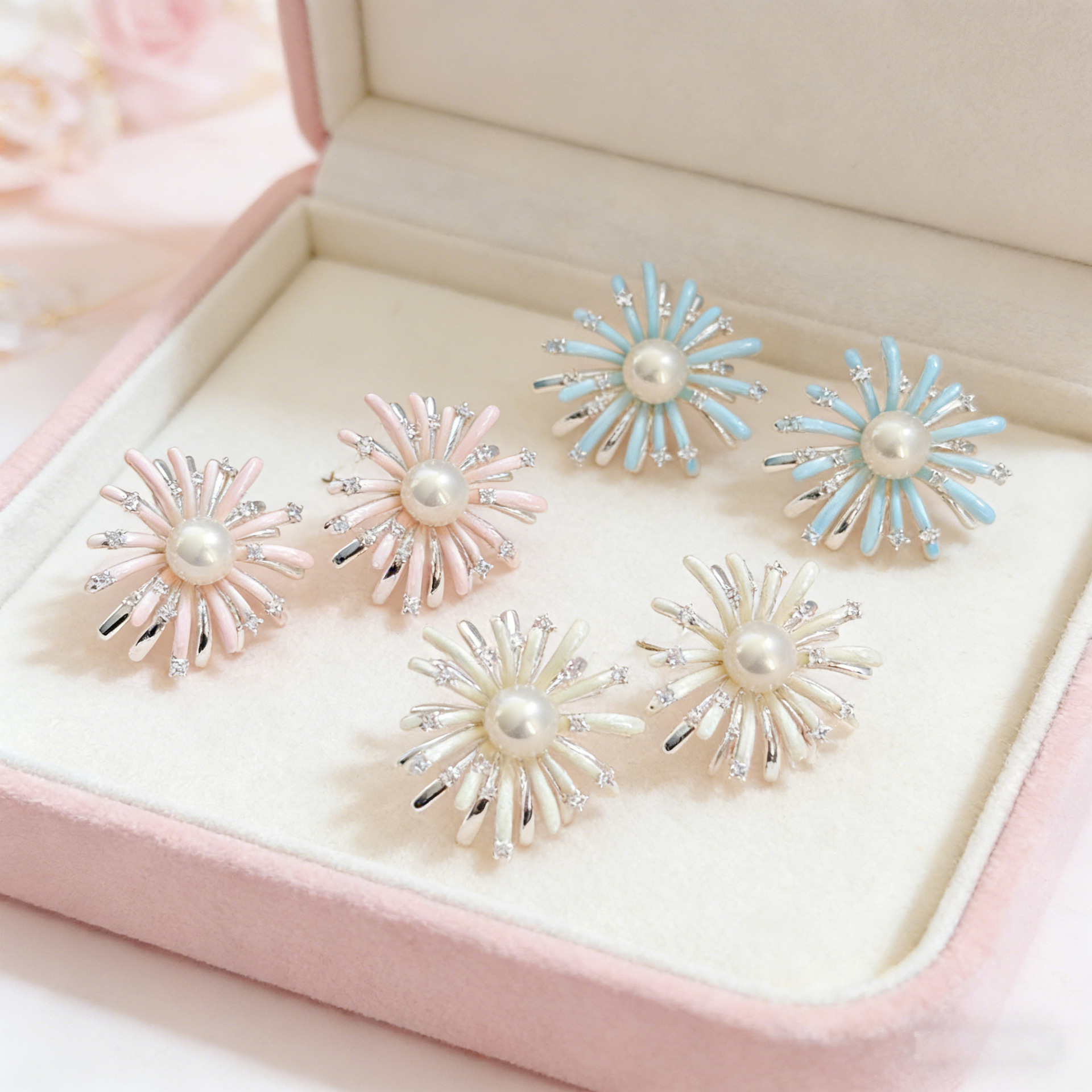 Three-dimensional Fireworks Stud Earrings For Women, Electroplated Copper With Zircon Inlay 4