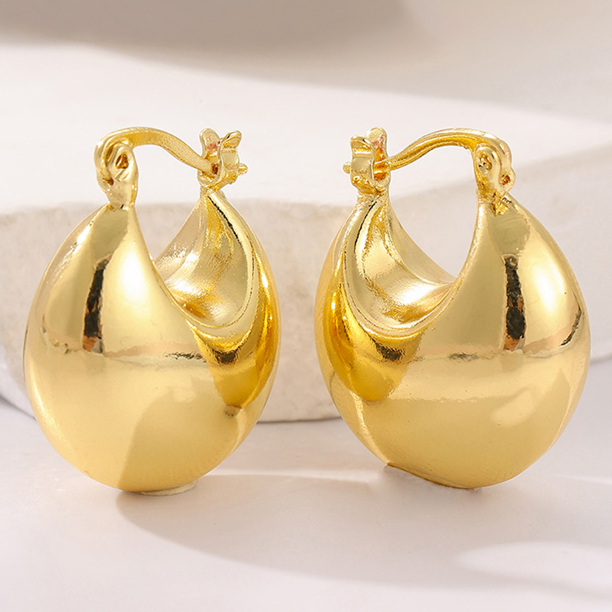 Three-dimensional Geometric Earrings In Copper With KC Golden Water Plating And 0.03µm Thick Coating 2