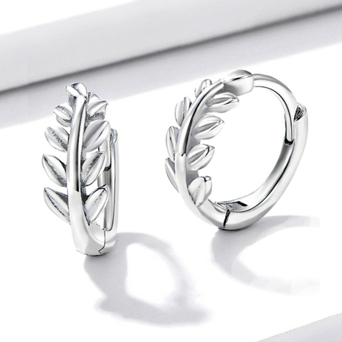 Three-dimensional Geometric Earrings For Women In Copper With White K Water Plating And 0.03µm Thickness 2