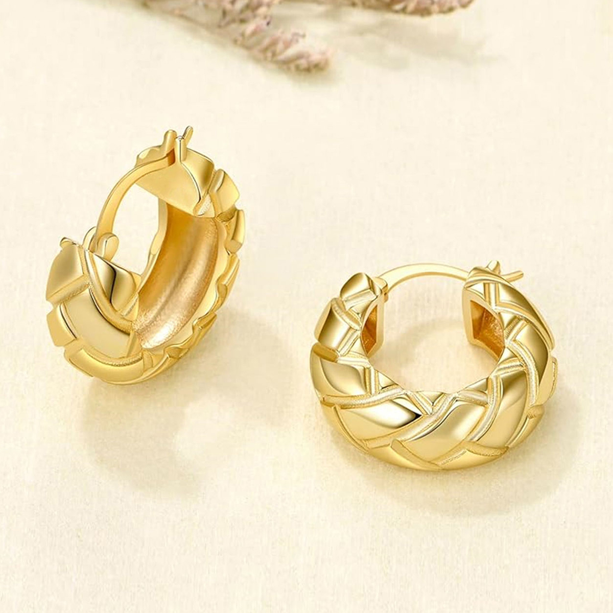 Three-dimensional Geometric Earrings For Women In Copper With KC Golden Plated Water Plating And 0.03µm Thickness 2
