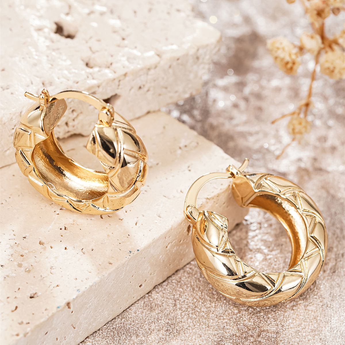 Three-dimensional Geometric Earrings For Women In Copper With KC Golden Plated Water Plating And 0.03µm Thickness 8