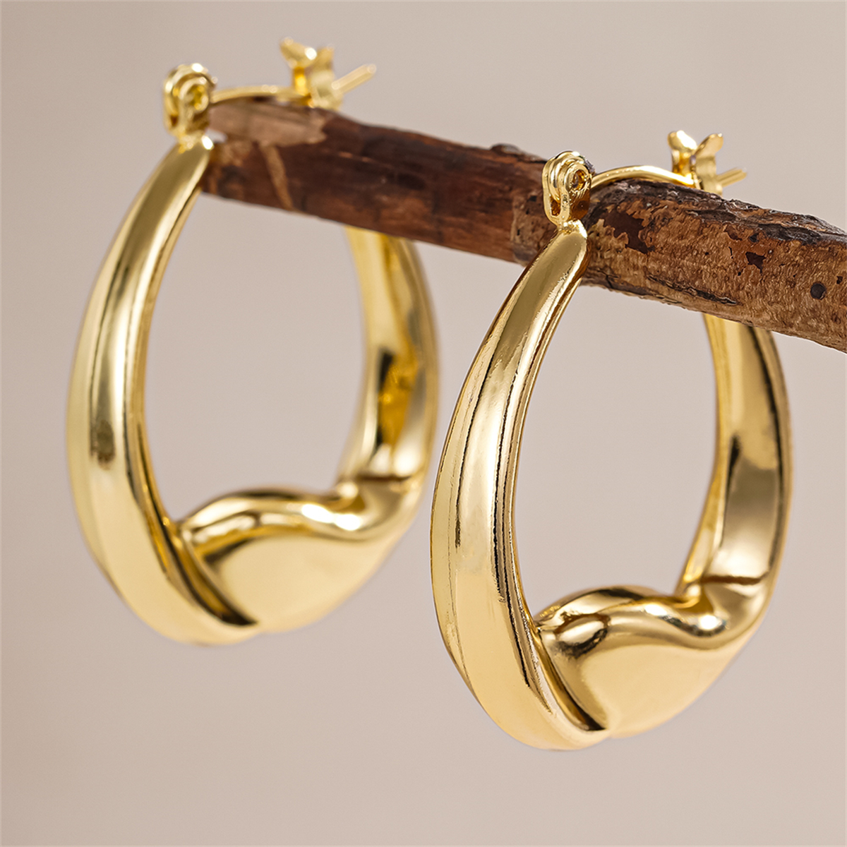 Three-dimensional Geometric Earrings For Women In Copper With KC Golden Water Plating And 0.03µm Thickness 2