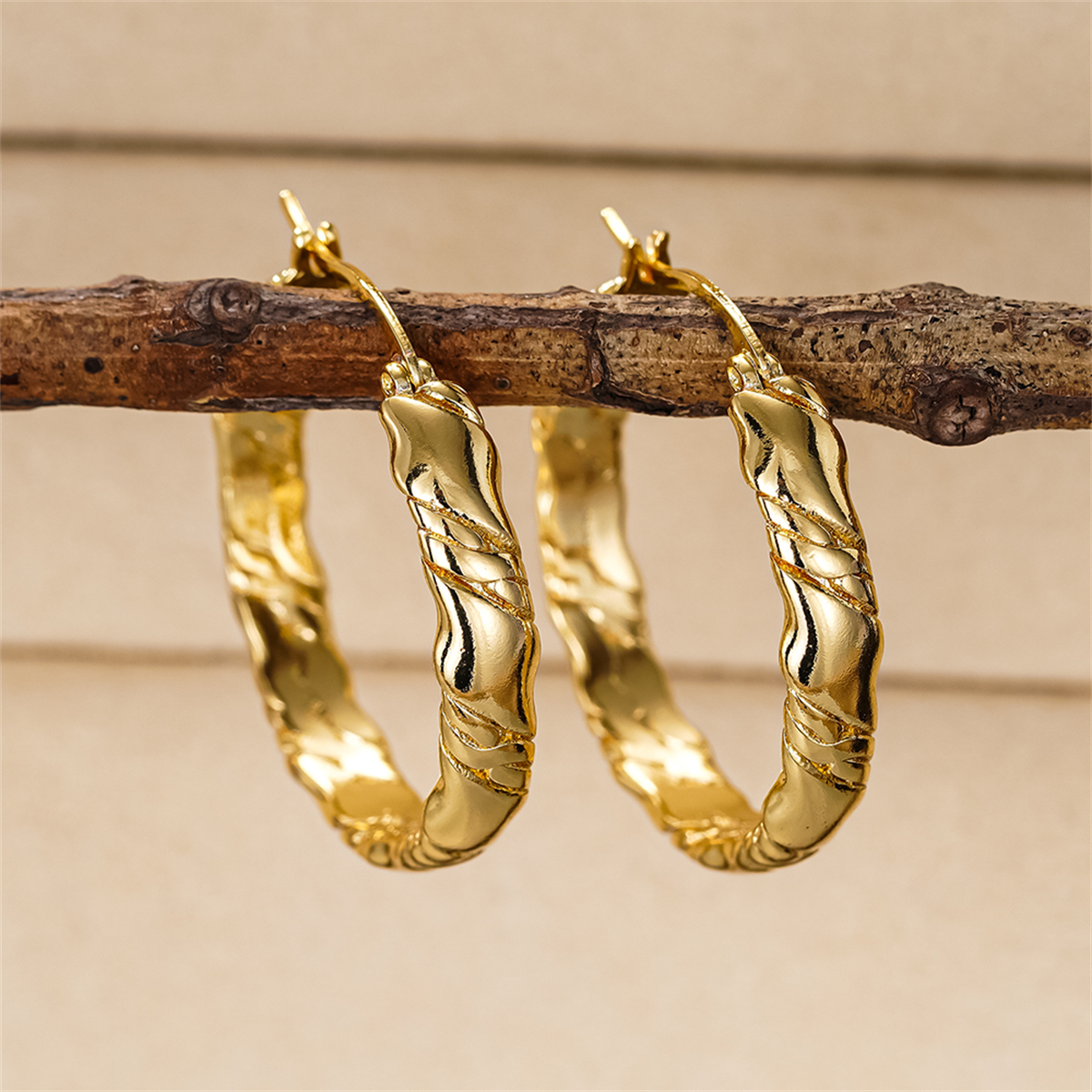 Three-dimensional Geometric Earrings For Women In Copper With KC Golden Water Plating And 0.03µm Thickness