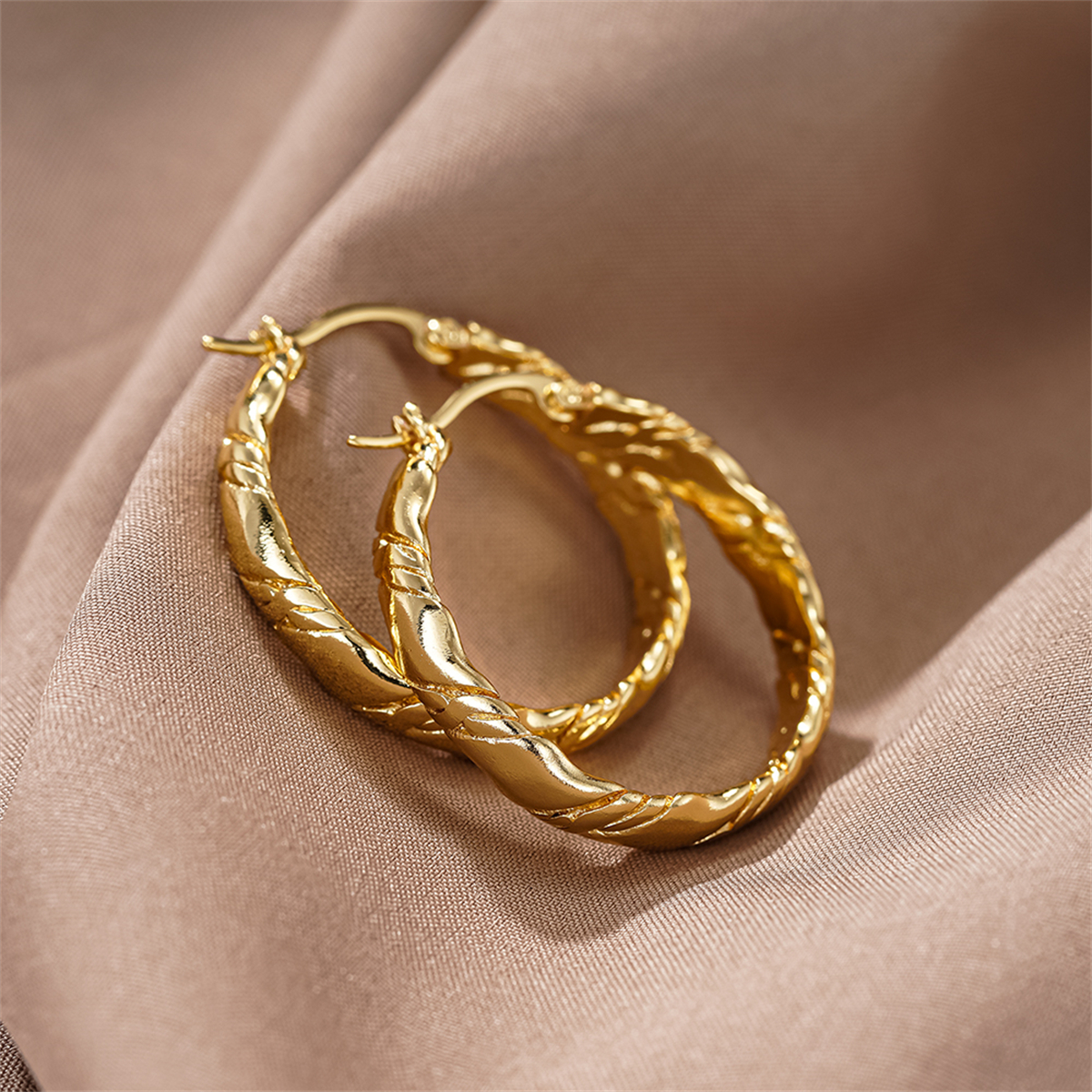 Three-dimensional Geometric Earrings For Women In Copper With KC Golden Water Plating And 0.03µm Thickness 3