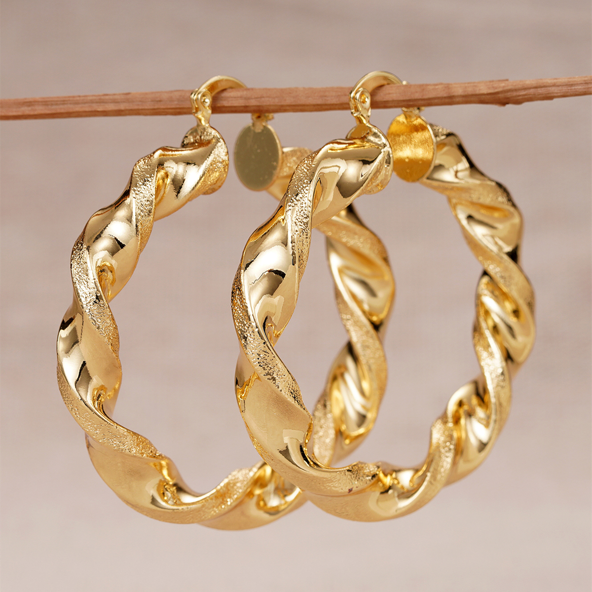Three-dimensional Geometric Earrings For Women In Copper With KC Golden Water Plating And 0.03µm Thickness