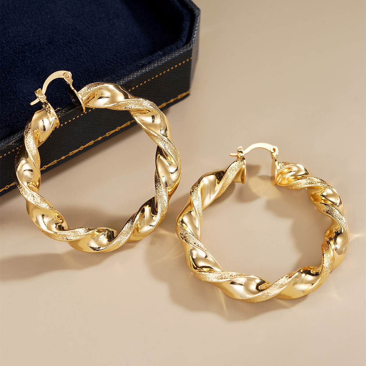 Three-dimensional Geometric Earrings For Women In Copper With KC Golden Water Plating And 0.03µm Thickness 5