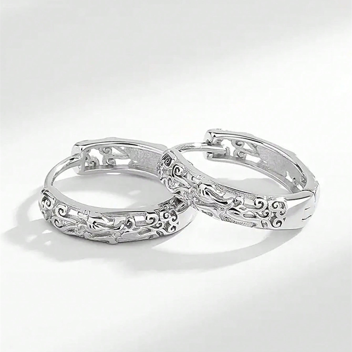 Three-dimensional Geometric Earrings For Women In Copper With White K Water Plating And 0.03µm Thick Coating 4