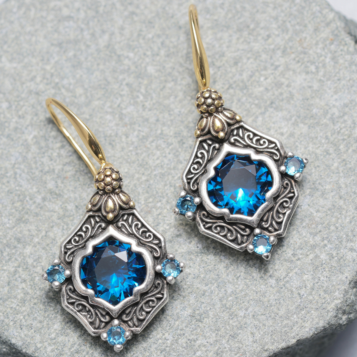 Three-dimensional Geometric Earrings In Copper With KC Golden Water Plating 0.03µm Thickness Featuring Zircon Inlay 9