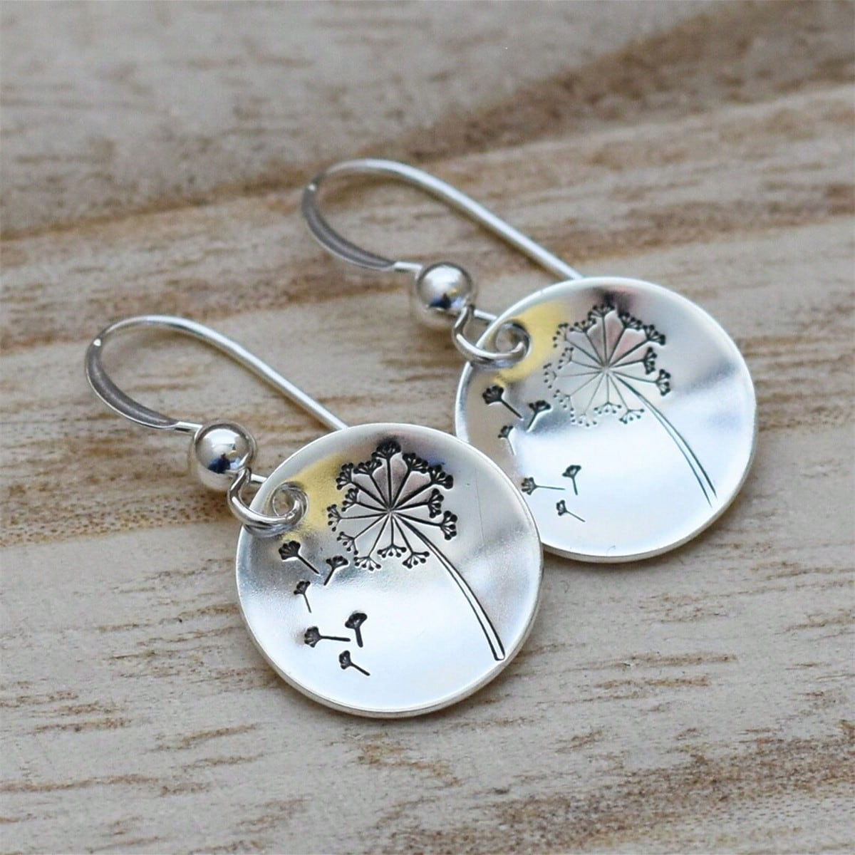 Three-dimensional Geometric Drop Earrings For Women In Copper With White K Plated Water Plating And 0.03µm Thickness