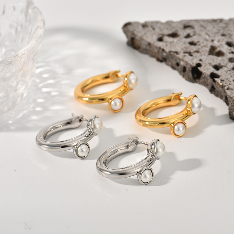 Three-dimensional Geometric Earrings For Women, Electroplated Copper With Golden Plated Finish And Artificial Pearl Inlay