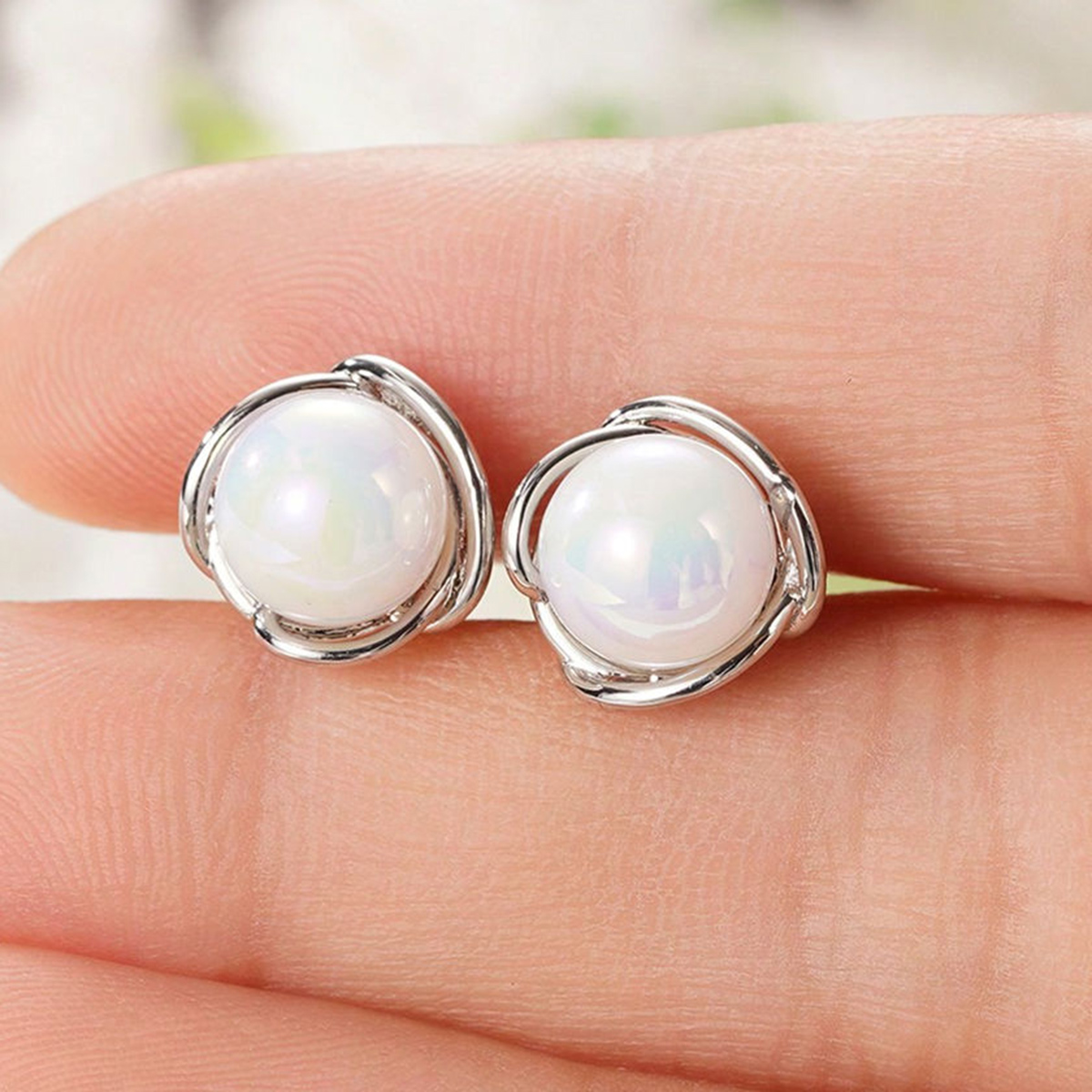 Three-dimensional Geometric Stud Earrings For Women In Copper With White K Plated Water Plating And 0.03µm Thick Coating 9