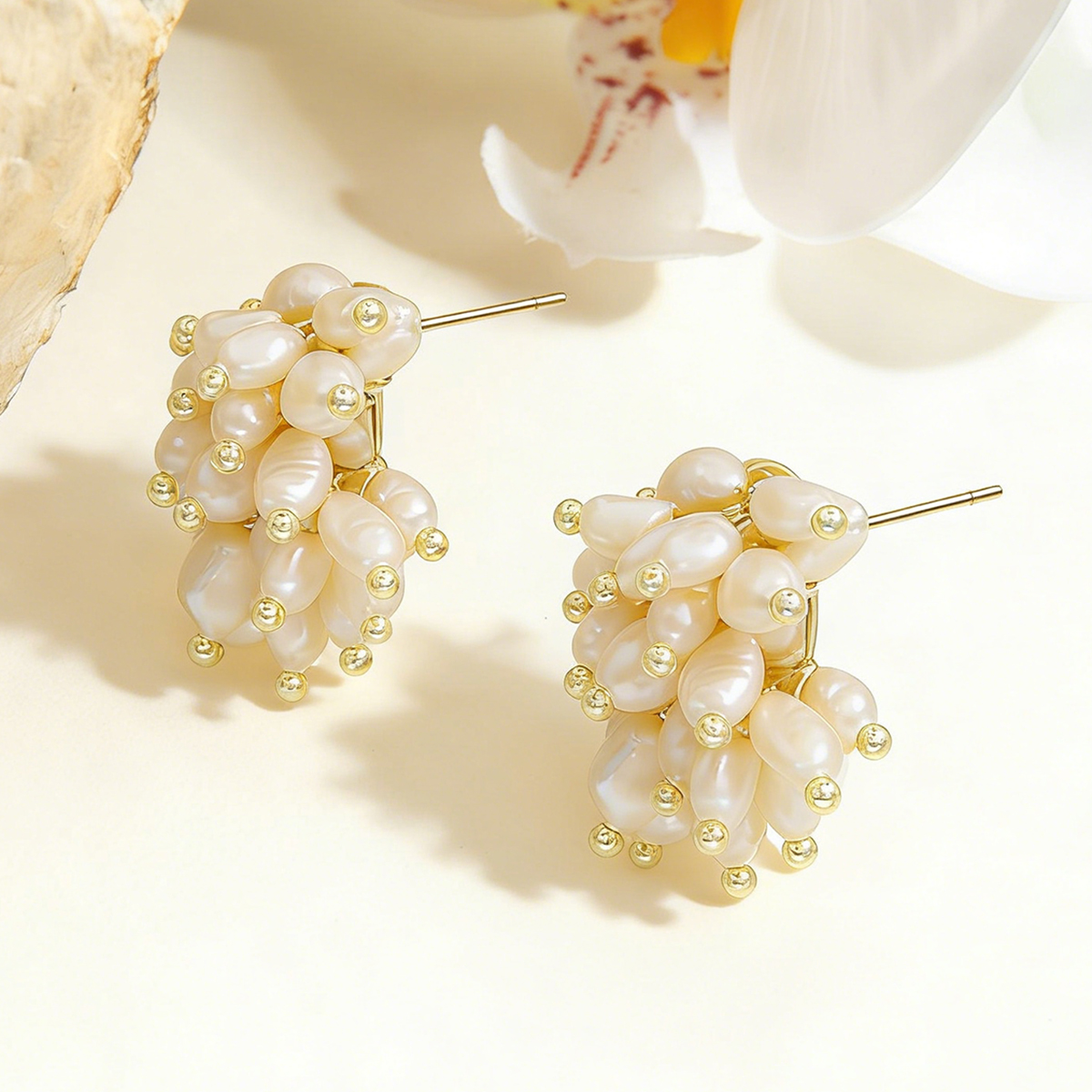 Three-dimensional Geometric Stud Earrings In Copper With Electroplated Golden Plating And Freshwater Pearl Inlay 5