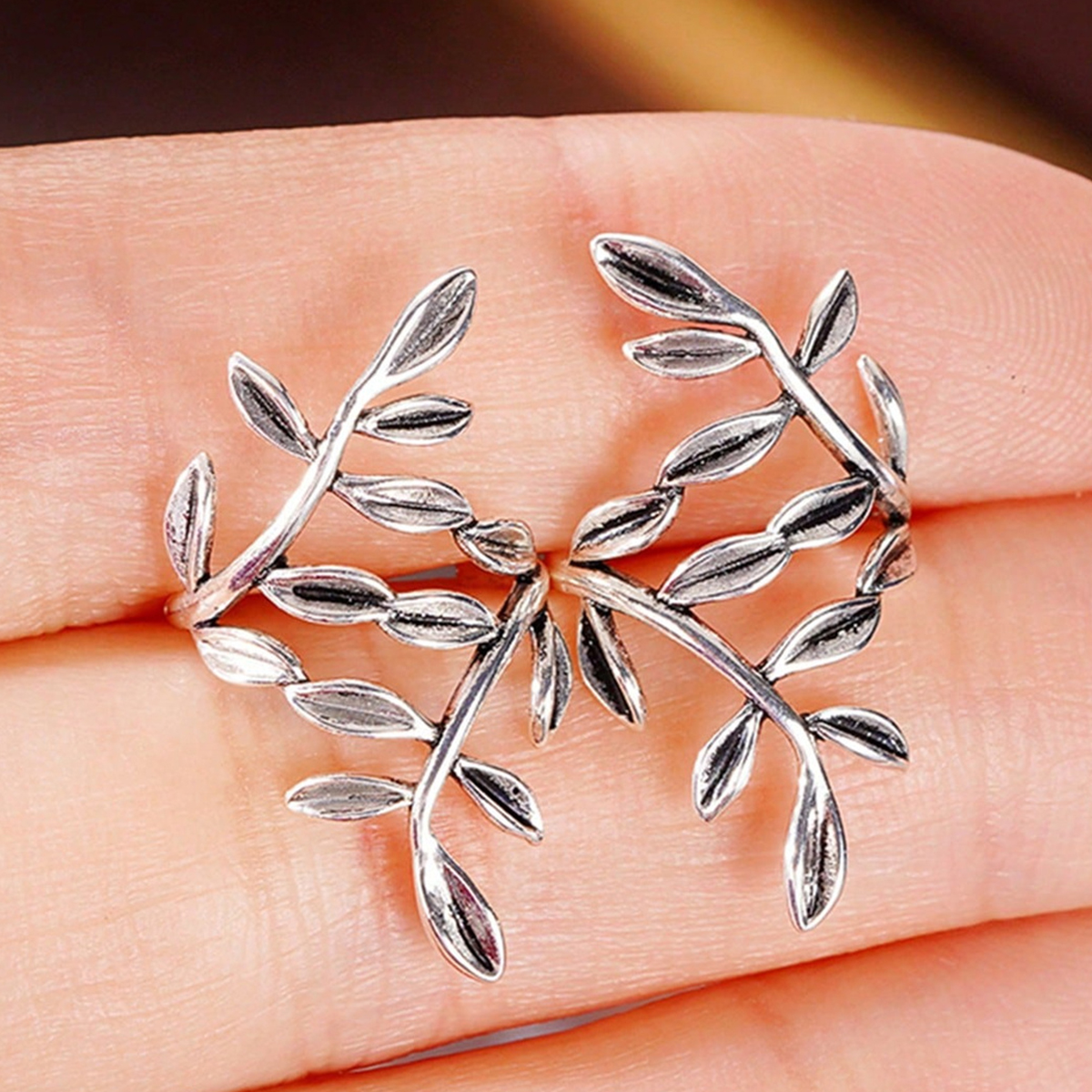 Three-dimensional Leaf Clip Earrings For Women In Copper With KC Golden Water Plating And 0.03µm Thickness 5