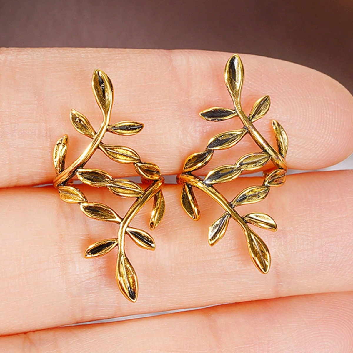 Three-dimensional Leaf Clip Earrings For Women In Copper With KC Golden Water Plating And 0.03µm Thickness 6