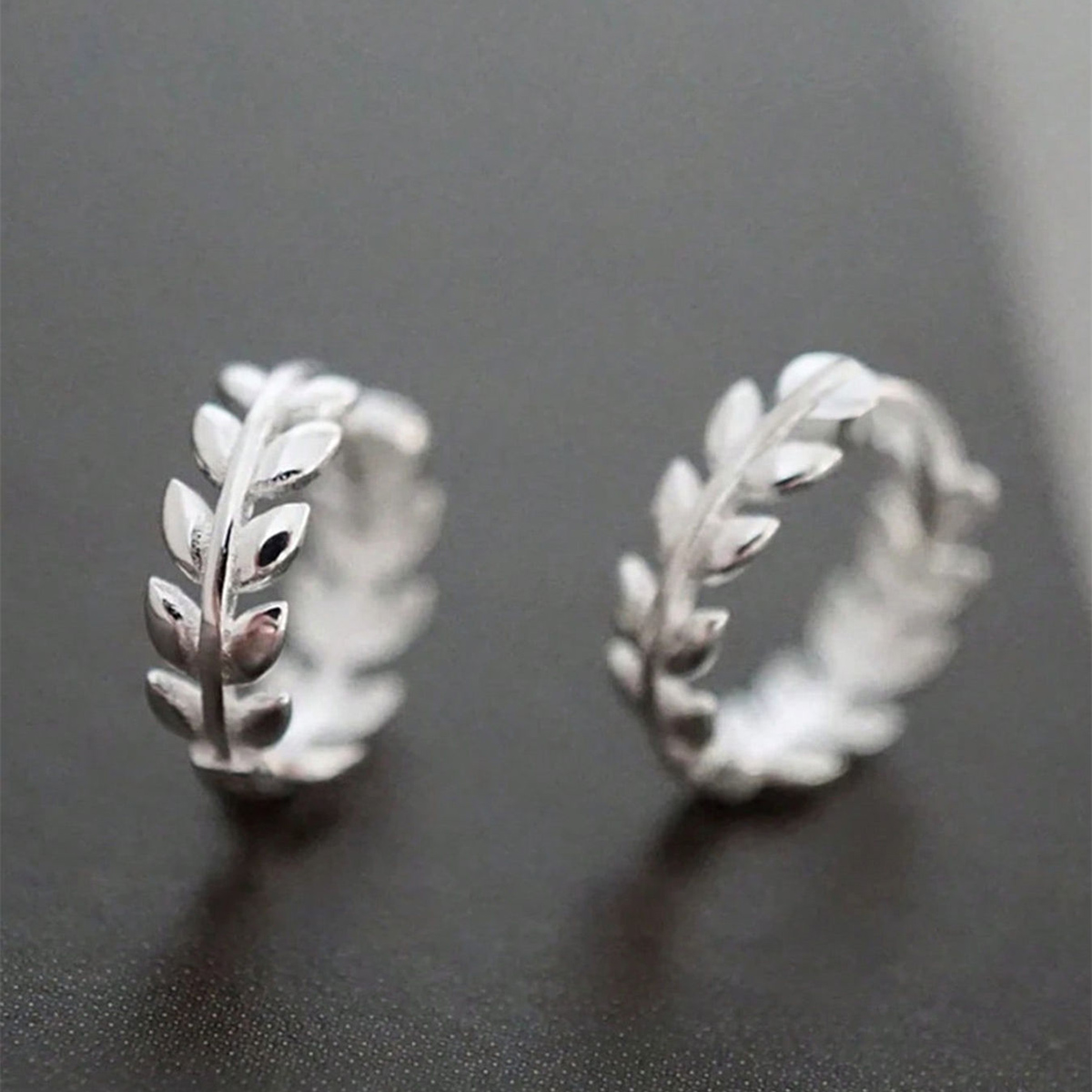 Three-dimensional Leaf Earrings For Women In Copper With White K Plated Water Plating And 0.03µm Coating Thickness 4