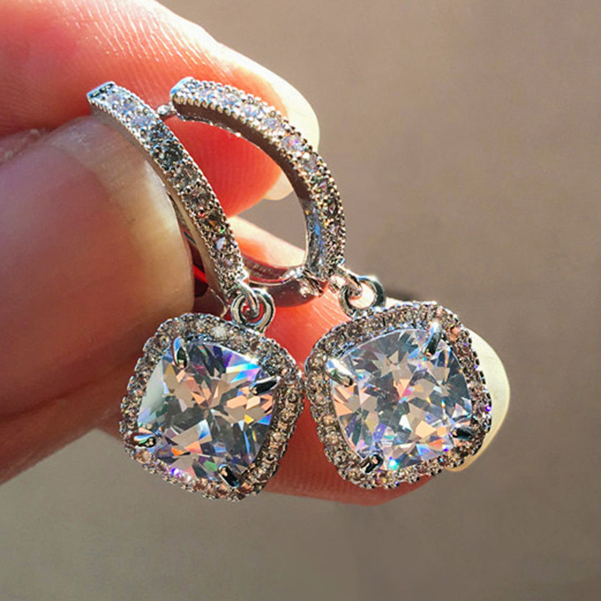 Three-dimensional Round Drop Earrings In Copper With White K Plated Water Plating And 0.03µm Thickness Featuring Zircon Inlay