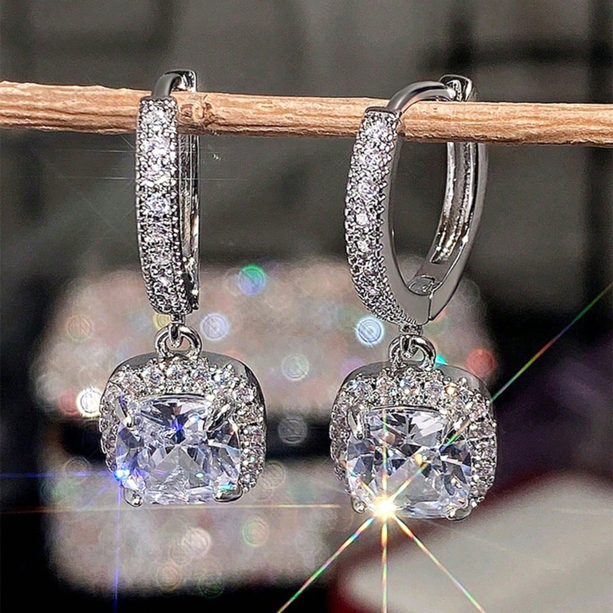 Three-dimensional Round Drop Earrings In Copper With White K Plated Water Plating And 0.03µm Thickness Featuring Zircon Inlay 2