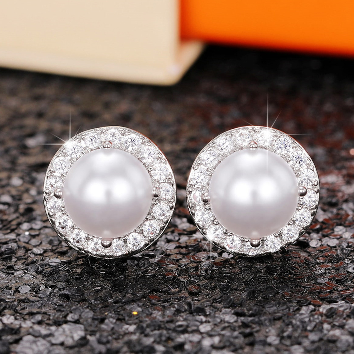 Three-dimensional Round Stud Earrings For Women In Copper With White K Water Plating And Pearl Inlay 6