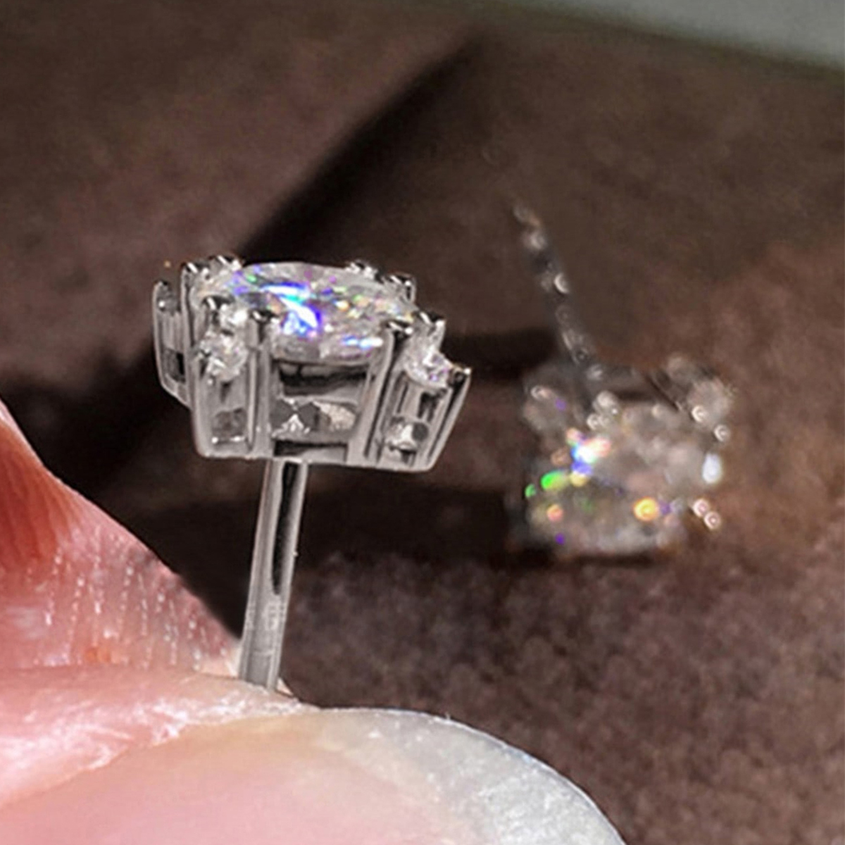 Three-dimensional Square Stud Earrings For Women In Copper With White K Water Plating And Zircon Inlay 3