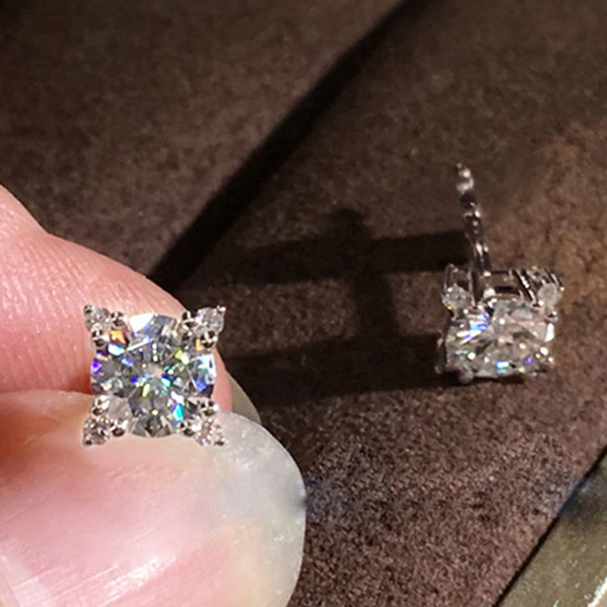 Three-dimensional Square Stud Earrings For Women In Copper With White K Water Plating And Zircon Inlay 7