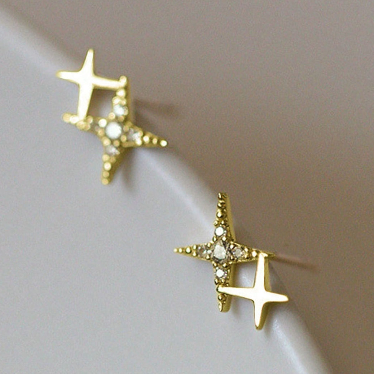 Three-dimensional Star Stud Earrings In Copper With KC Golden Water Plating And 0.03µm Thickness Featuring Zircon Inlay 4
