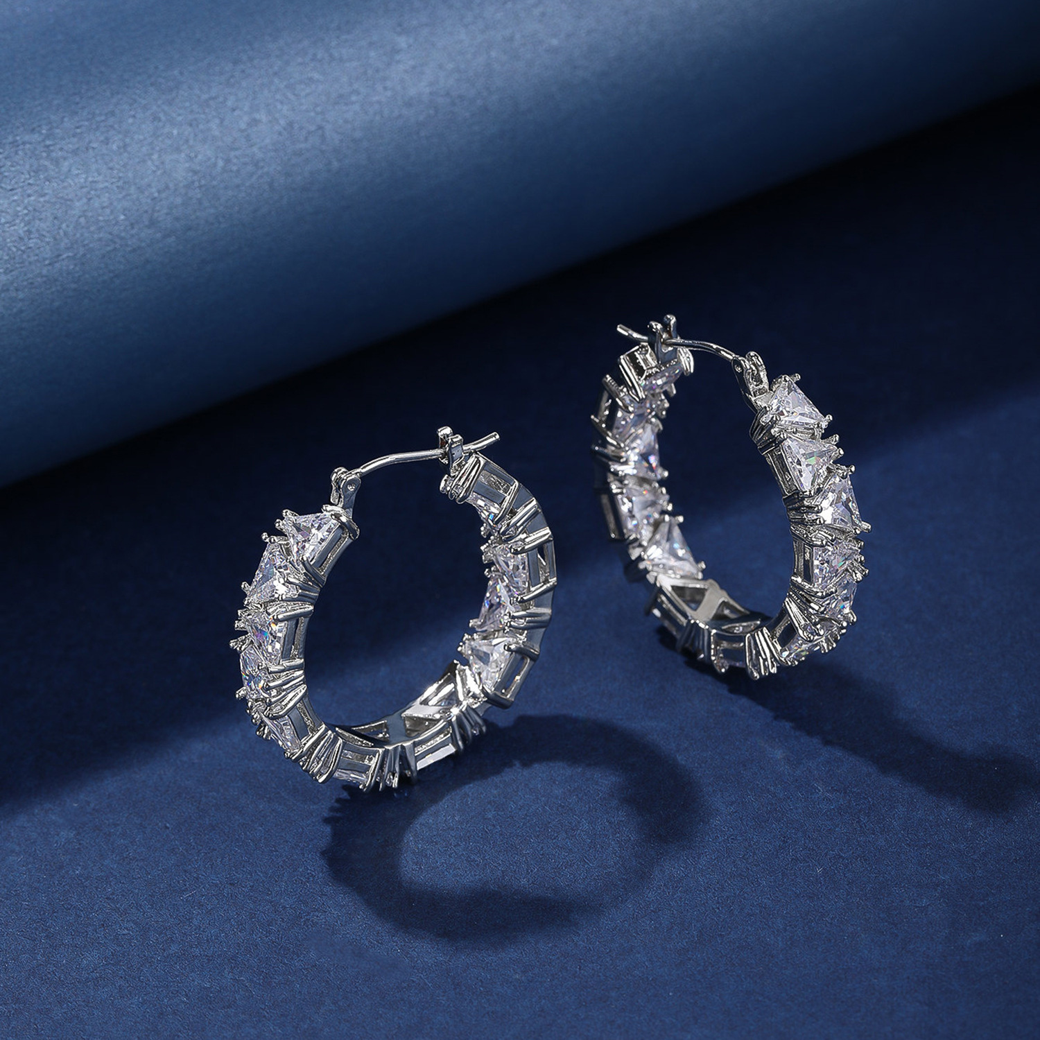 Trillion-cut Silver Unisex Earrings With Electroplated Finish And Copper Ear Pins Featuring Zircon Inlay 4