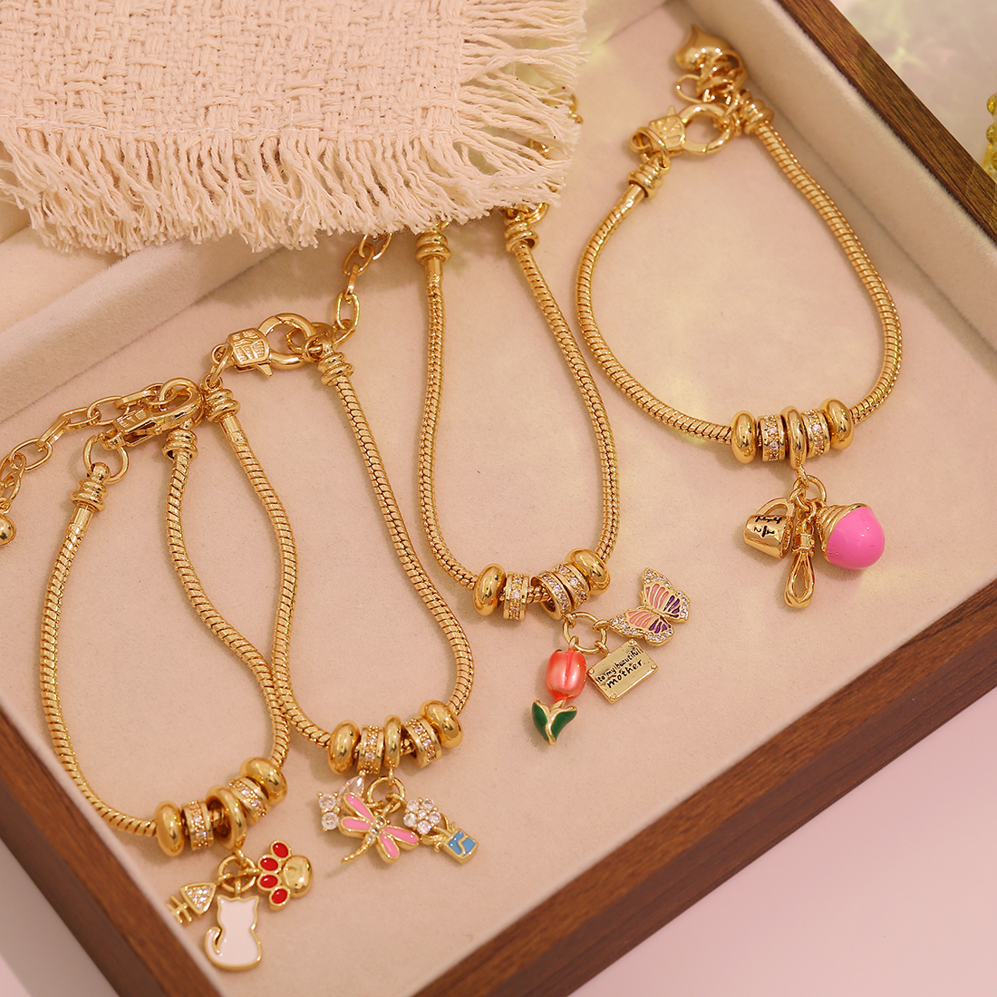 Tulip Butterfly Cat Flower Dragonfly Pendant Bracelet Fashion Panjia DIY Hand Jewelry 18K Vacuum Electroplating (Furnace) Copper Zirconia Jewelry