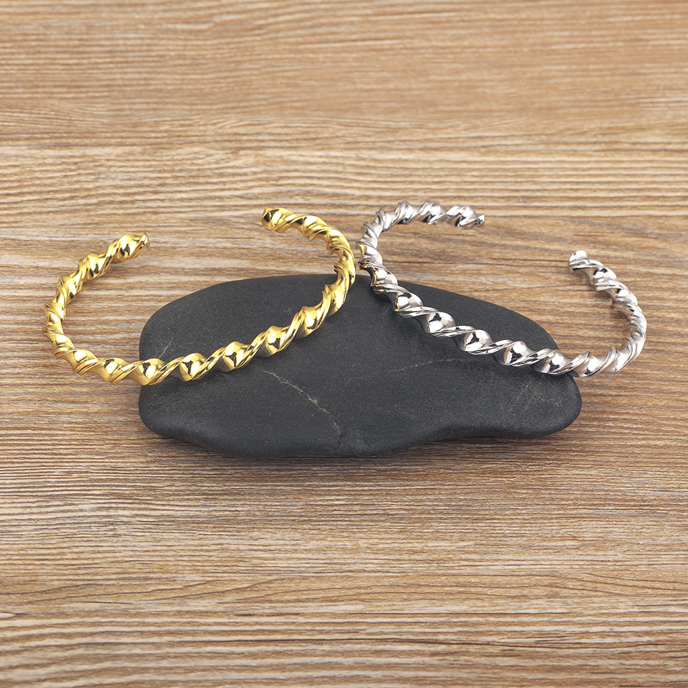 Twist Copper Wristband Featuring 18K Real Gold Plated Material With Electroplated Craft In Gold Color