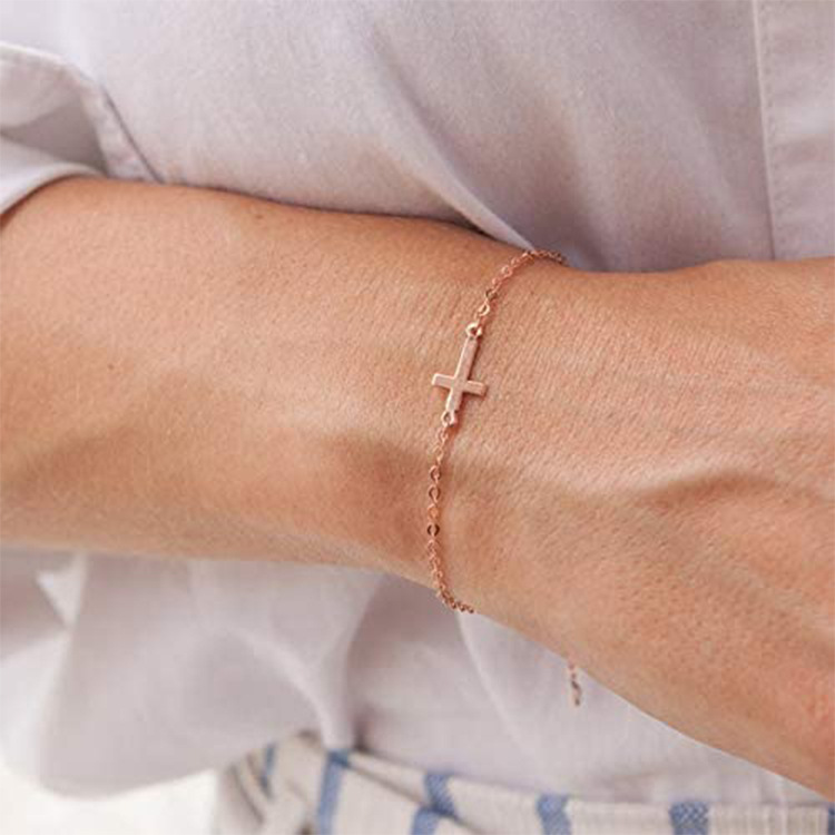 Unisex Cross Bracelet In Gold Electroplated Copper Featuring Simple Style Design 2