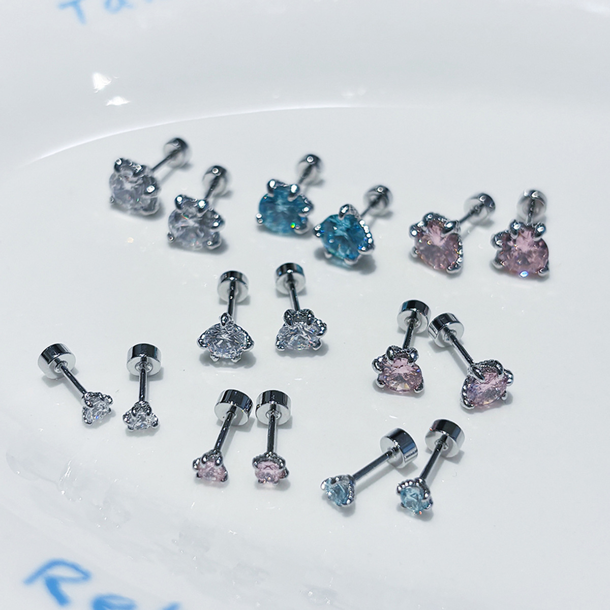 Sweet Unisex Dragon Stud Earrings In Titanium Steel With Zircon Inlay Featuring Flat Back Studs