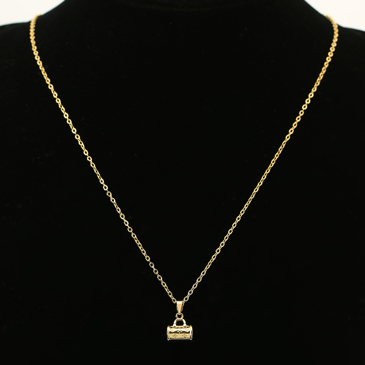 Unisex Pendant Necklace With Copper Pendant Featuring Rhinestones And Electroplated Gold Plating On A Cable Chain 3