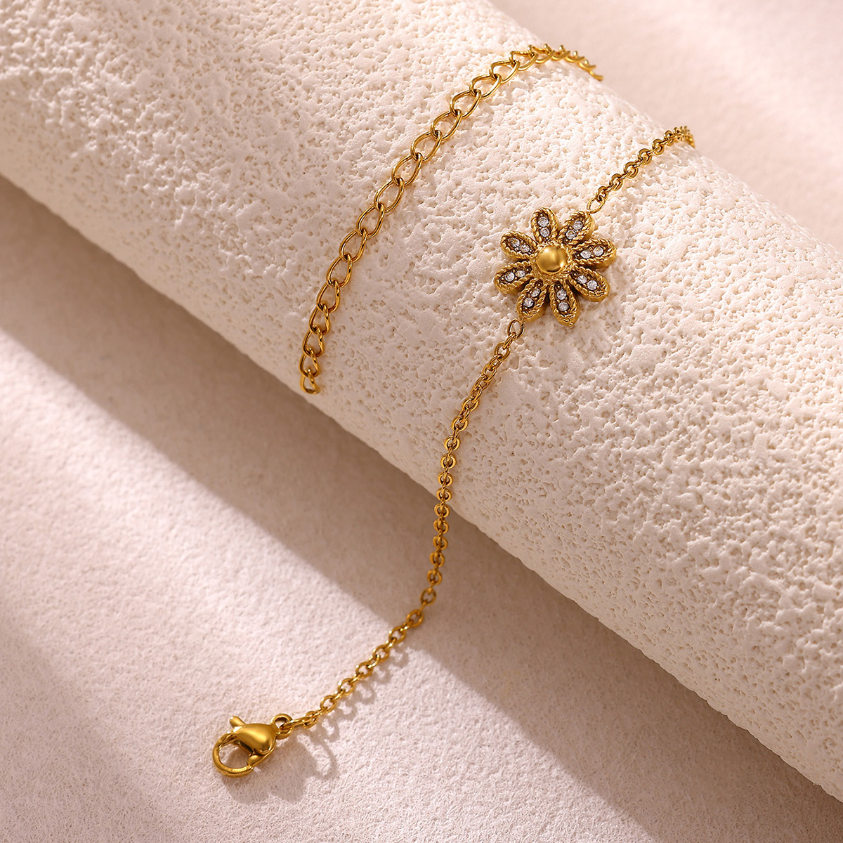 Unisex Pentagram Bracelet With Bezel Setting, 18K Real Gold Plated Copper, PVD Coated, Featuring Zircon Inlay And Cable Chain 2