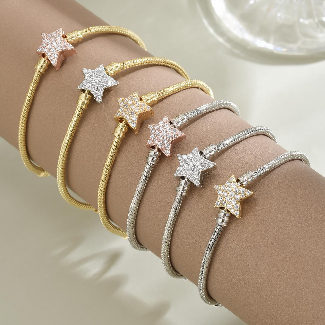 Unisex Star Bracelet With Real Gold Plated Copper And Rhinestones, Featuring A Snake Chain And Electroplated Finish