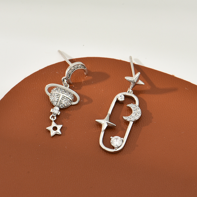 Universe Pattern Three-dimensional Earrings For Women, Electroplated Copper With Golden Plated Finish And Zircon Inlay