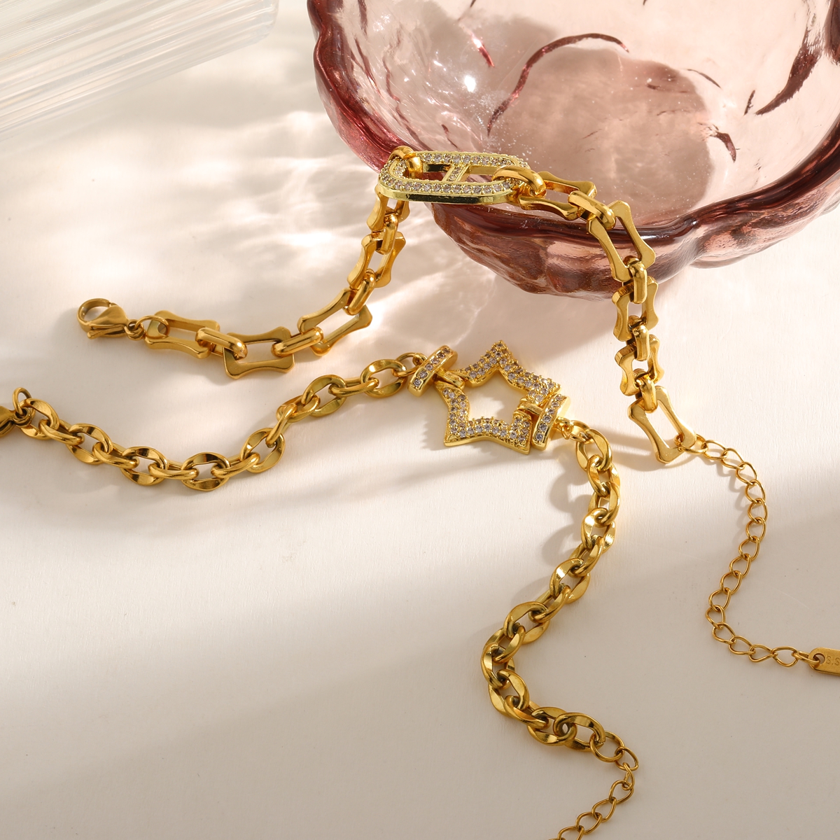 Vacuum Electroplating (In Furnace) Plated 18K Real Gold Zircon 304 Stainless Steel Copper Five-Pointed Star Paperclip Bracelet Female Elegant Vintage Gold Lobster Clasp Water Plated Handmade Chain