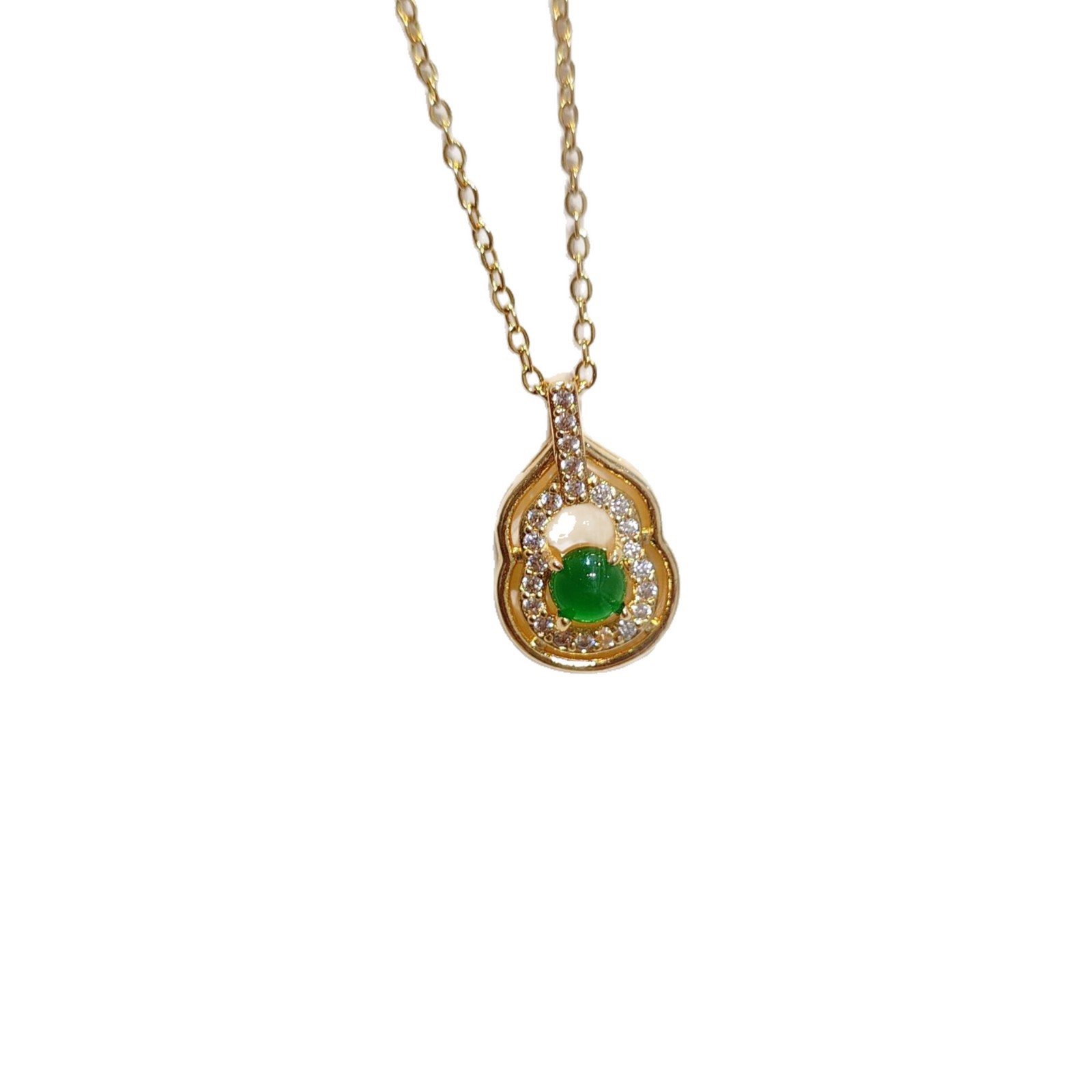 Vintage Style Leaves Necklace For Women With 18K Real Gold Plated Copper And Cable Chain 5