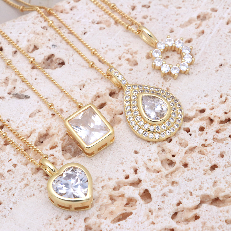 Water Droplets Inlay Pendant Necklace For Women In Copper With 18K Real Gold Plated PVD Coating And Zircon On Cable Chain 4