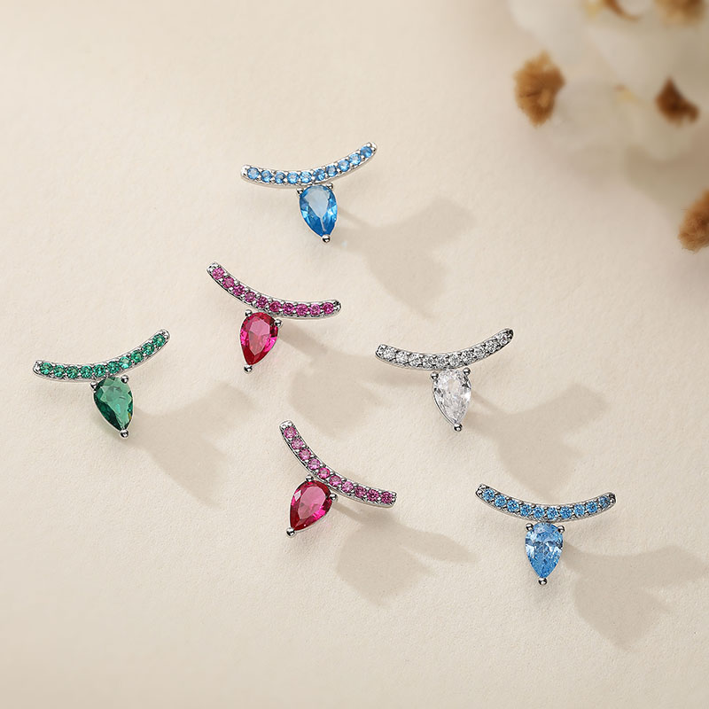 Water Droplets Stud Earrings For Women With Inlay Zircon, Copper Base, And 18K Real Gold Water Plating 2