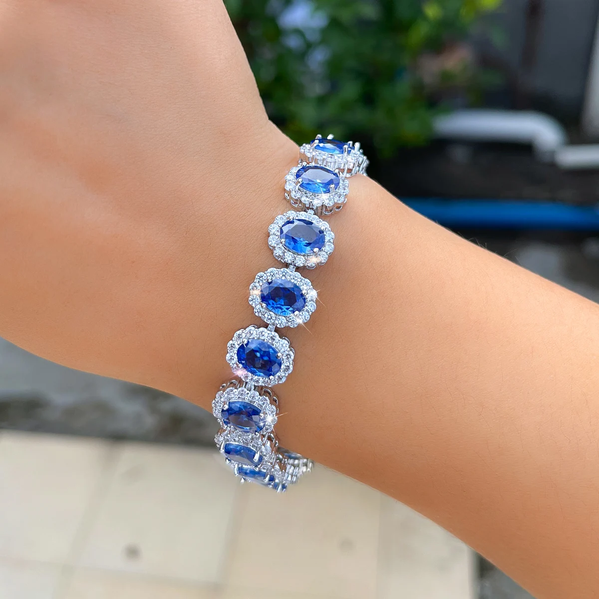 Water Plated White Gold Inlaid Oval Blue/Transparent Zircon Rhodium Plated Copper Material Geometric Waterproof Non-Fading Tennis Chain Bracelet For Women Christmas 7