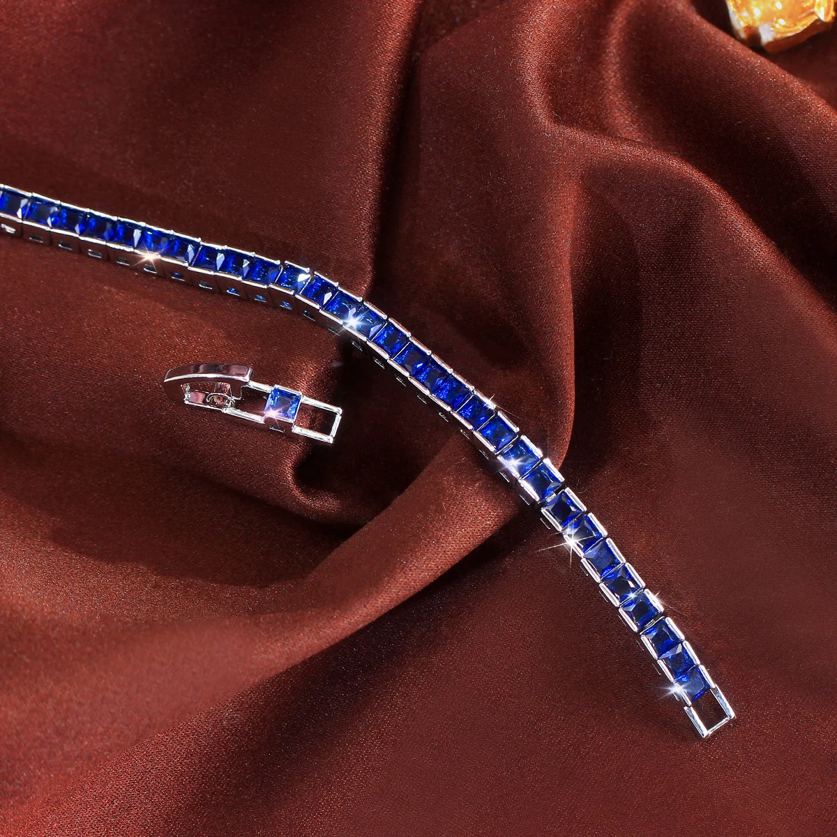 Water Plated White Gold Rhodium Plated Inlaid Square Blue/Green Zircon Geometric Copper Material (Jewelry) Waterproof Non-Fading Women's Simple Tennis Bracelet 3