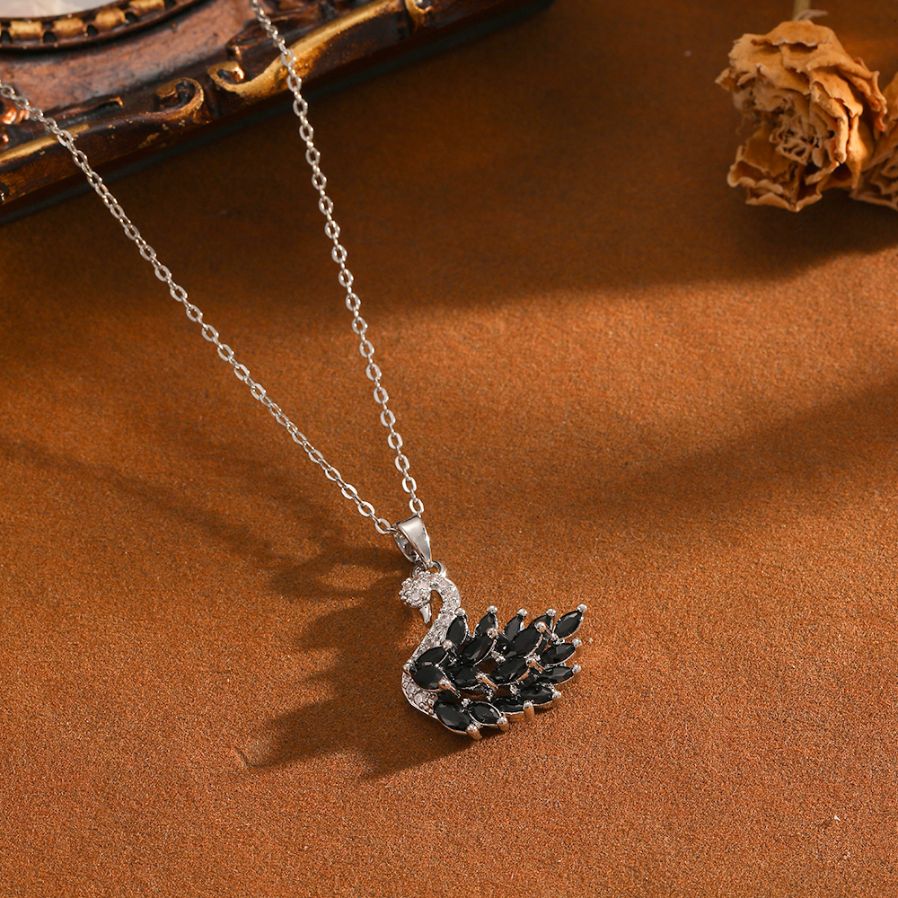 Waterproof Non Tarnish Animal Necklace For Women, 18K Real Gold Plated Copper With Zircon Inlay And PVD Coated Cable Chain 8