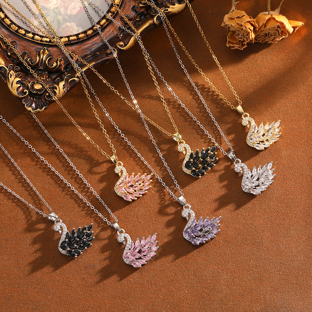 Waterproof Non Tarnish Animal Necklace For Women, 18K Real Gold Plated Copper With Zircon Inlay And PVD Coated Cable Chain 9