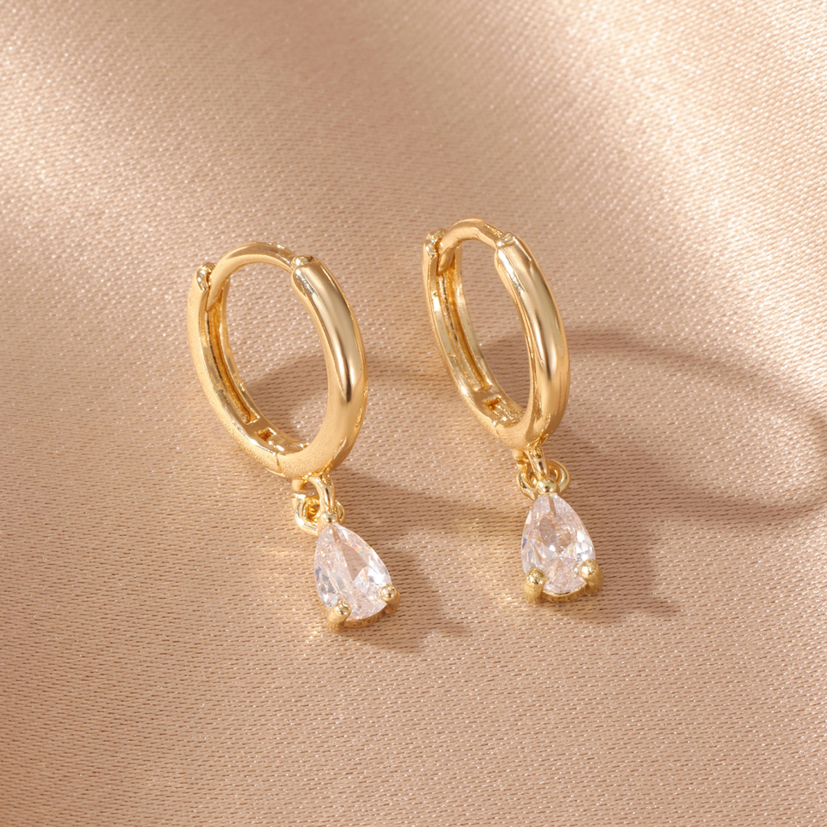 Lucky Heart Waterproof Non Tarnish Earrings For Women, Copper With 18K Gold Plated Electroplated Finish And Zircon Inlay 4