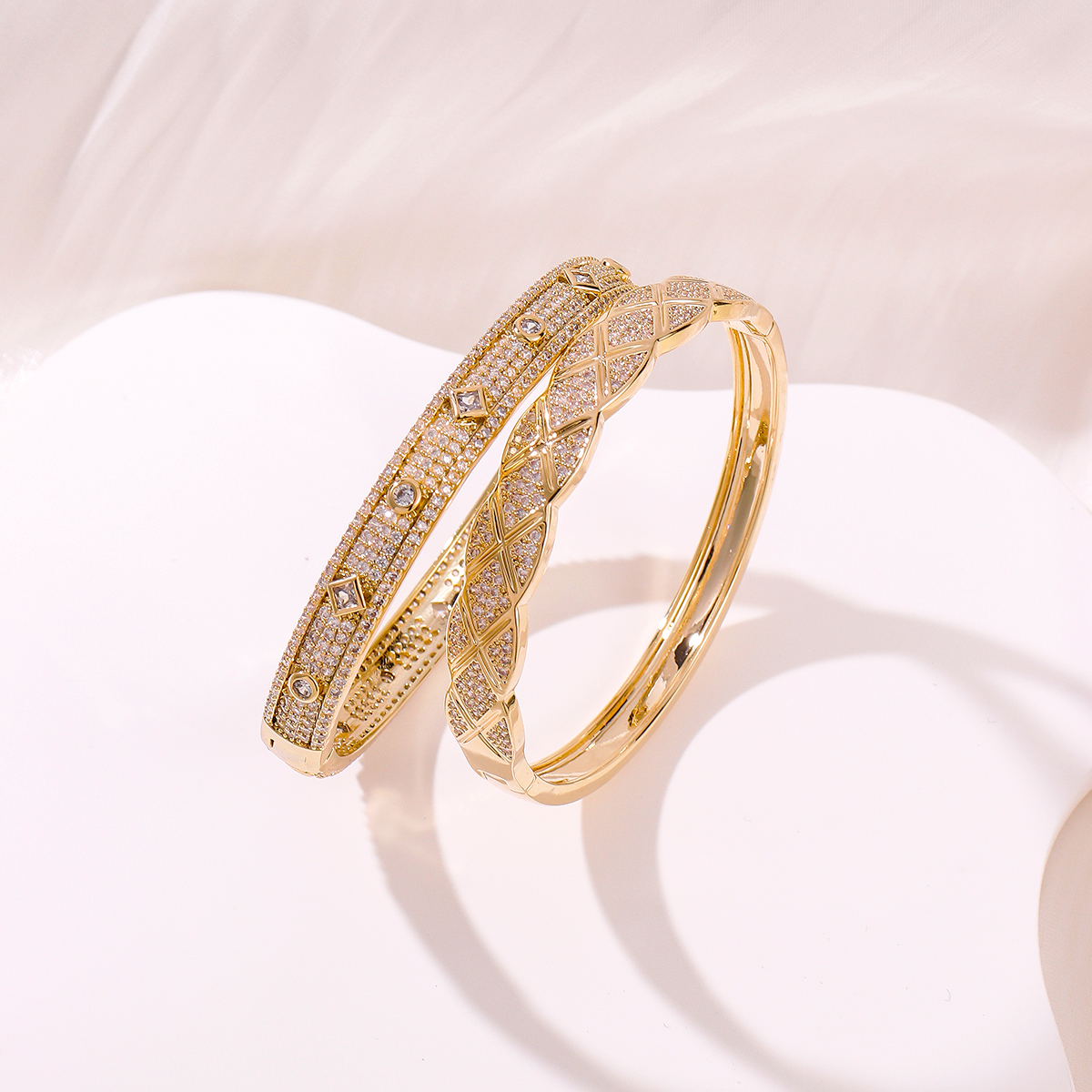 Wholesale Jewelry Elegant Vintage Style Circle Copper Bangle 3