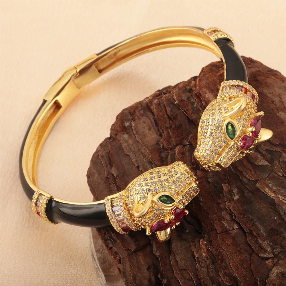 Wholesale Jewelry Vintage Style Classic Style Jaguar Copper Plating Bangle 5
